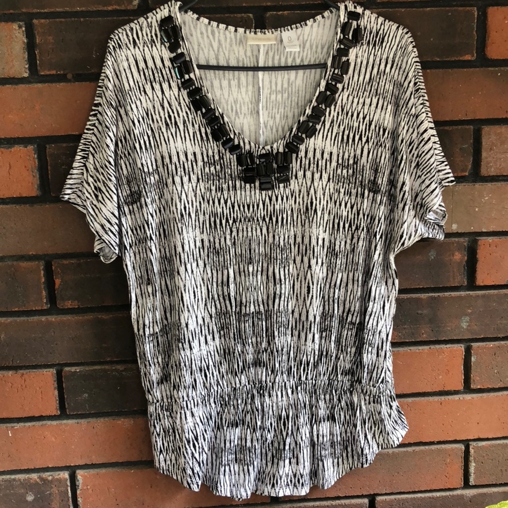 Chico Size O black & white tunic top great!!!